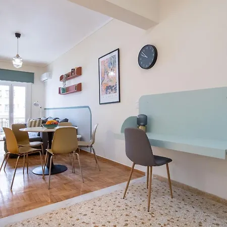 Mar25 By Smart Cozy Suites - In The Heart Of Athens - 9 Minutes From Metro - Available 24Hr-3